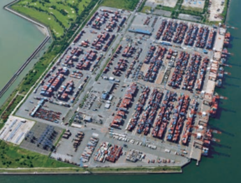 Phot:Bard's-eye view of the Nabeta Pier Container Terminal