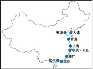 地図：中国港湾位置図、沿海部主要港8港、地図上より天津、大連、青島、上海、寧波舟山、厦門、深圳、広州