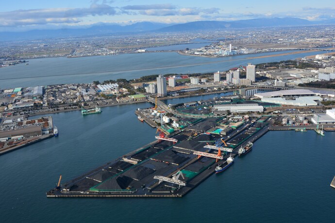 写真：潮凪ふ頭の上空からの写真